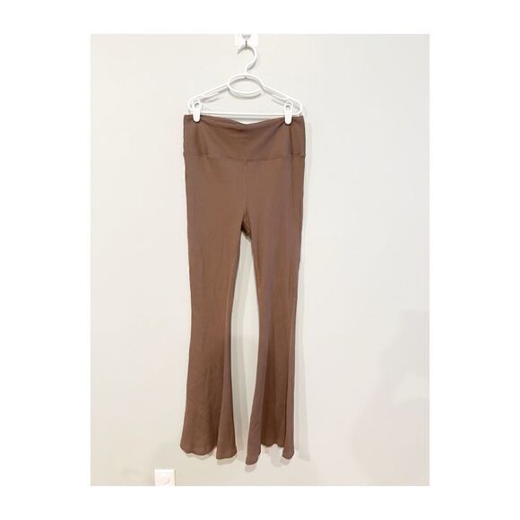 Revolve YEAR OF OURS destination brown pants - Picture 3 of 7
